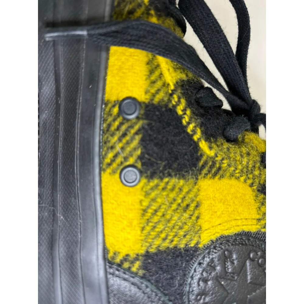 Converse x Woolrich Allstar Chelsea Boots. Plaid, Women’s 7.5
